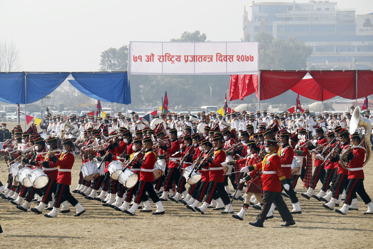 काठमाडौँको टुँडिखेलमा यसरी मनाइयाे प्रजातन्त्र दिवस (तस्वीरहरु)